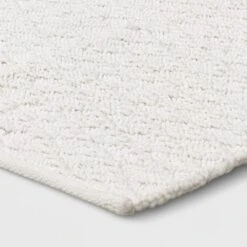 Diamond Stripe Bath Rug White - Threshold™