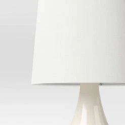 Montreal Wren Assembled Table Lamp White - Threshold™ -Threshold GUEST bb462b58 8466 4cbc 8047 54d2641672ee