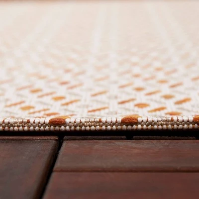 Circle Pattern Outdoor Rug - Threshold™ 4 Circle Pattern Outdoor Rug - Threshold™ - Image 4