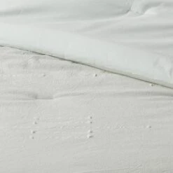 Clipped Linework Comforter & Sham Set - Threshold™ 6 Clipped Linework Comforter & Sham Set - Threshold™ -Threshold GUEST d5945cc5 e5ef 4612 845b 0f188c342a7f