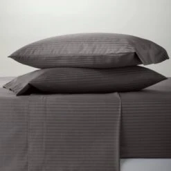 400 Thread Count Damask Solid Sheet Set - Threshold™