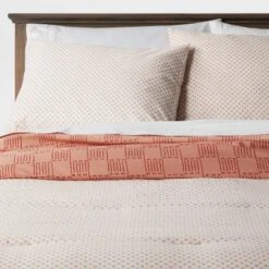 Boho Reversible Printed Comforter & Sham Set Bronze - Threshold™ -Threshold GUEST f9b8aea8 d302 4778 9911 141503666716